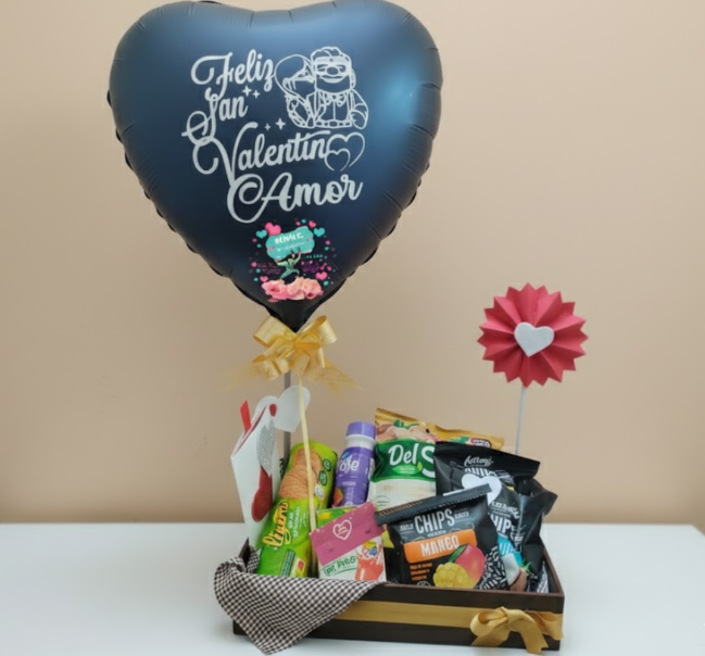 Canasta de Snacks San Valentín